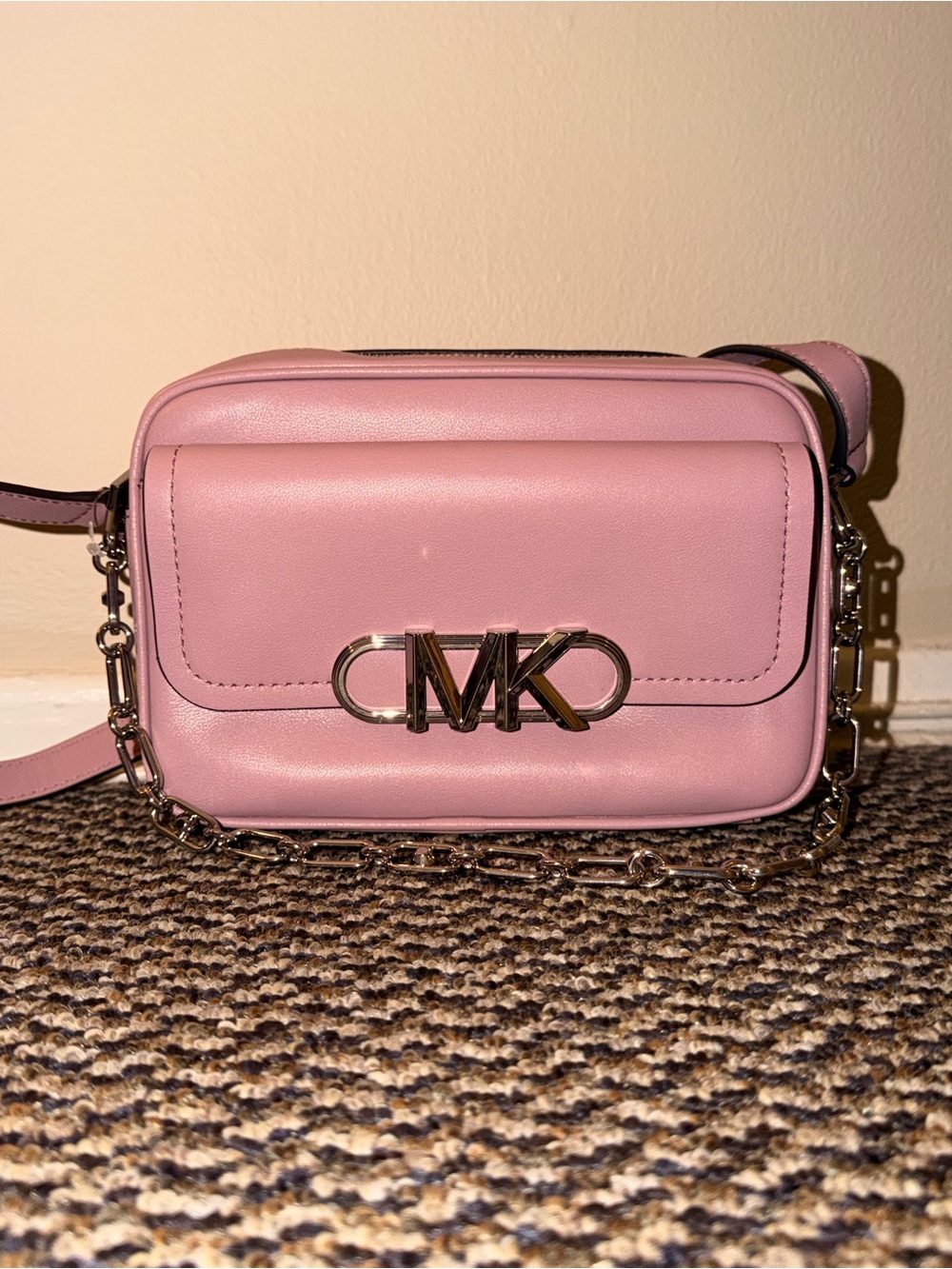 Michael Kors Pink Leather MK Logo Crossbody with Chain Accent - Picture 2 of 4